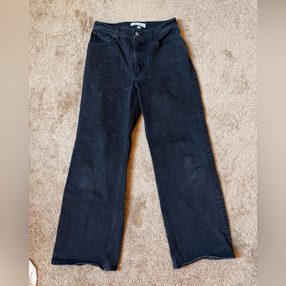 Abercrombie & Fitch l Dark Gray Relaxed Jeans
